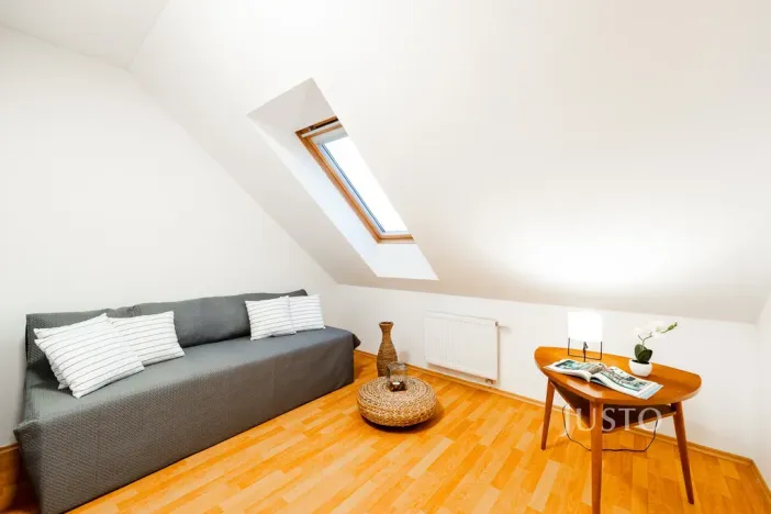 Prodej rodinného domu, Praha, Na plužině, 158 m2