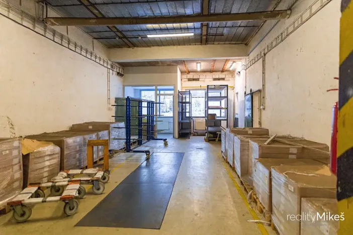 Prodej výrobních prostor, Liberec, Malodoubská, 3613 m2