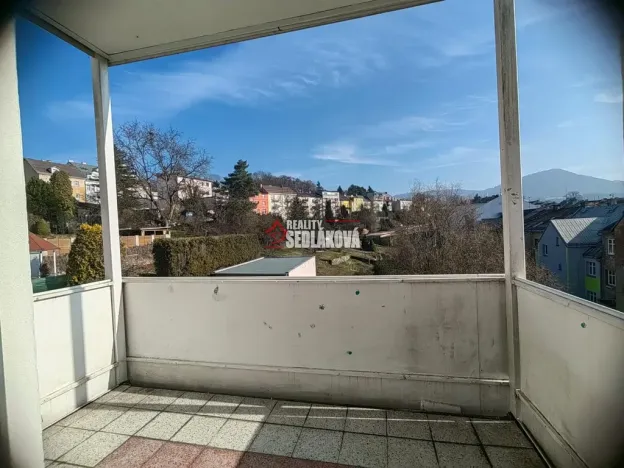 Pronájem bytu 1+kk, Děčín - Děčín II-Nové Město, Horská, 20 m2