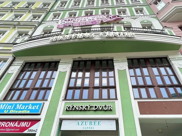 Prodej bytu 6+kk a větší, Karlovy Vary, Divadelní náměstí, 185 m2