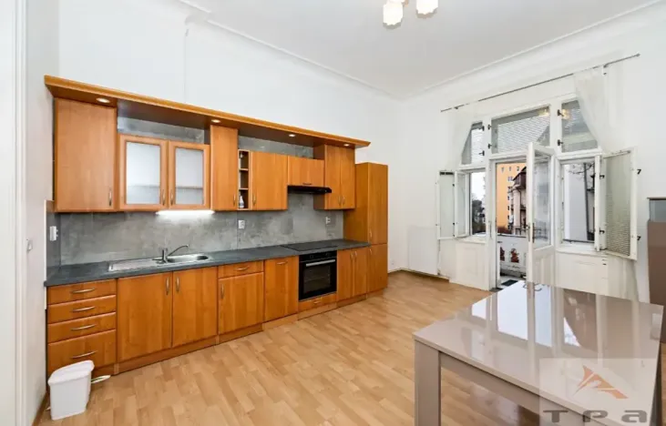 Prodej bytu 3+kk, Karlovy Vary, Krále Jiřího, 106 m2