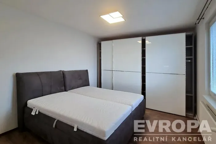 Prodej bytu 3+1, Nehvizdy, Gabčíkova, 68 m2