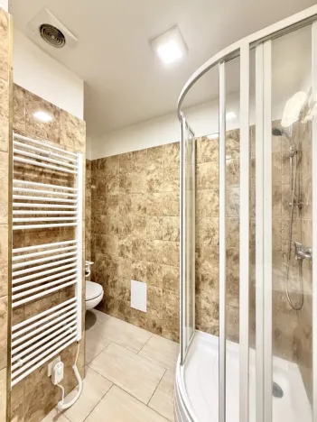 Pronájem bytu 1+kk, Jablonec nad Nisou, Anenské náměstí, 32 m2