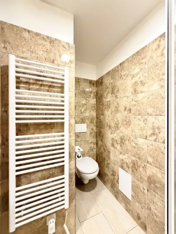 Pronájem bytu 1+kk, Jablonec nad Nisou, Anenské náměstí, 32 m2