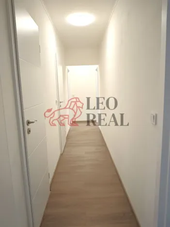 Prodej bytu 3+1, Praha - Kunratice, Hornomlýnská, 94 m2