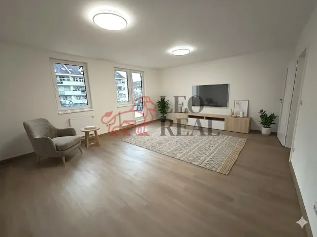 Prodej bytu 3+1, Praha - Kunratice, Hornomlýnská, 94 m2