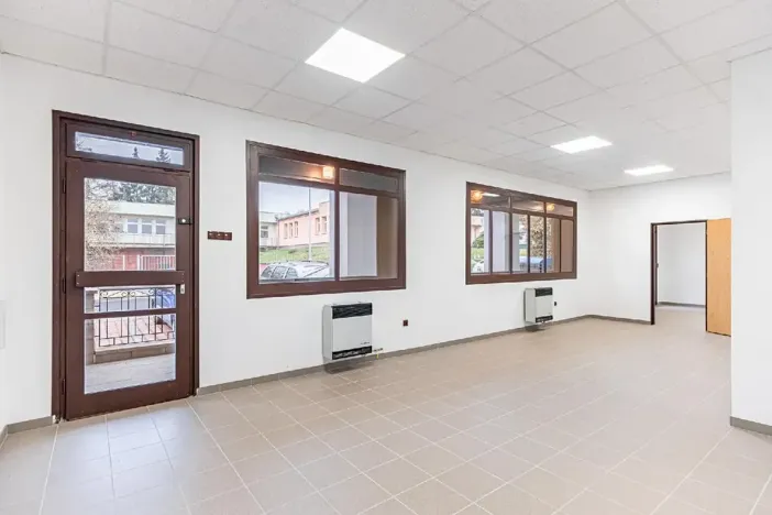 Prodej obchodního prostoru, Přelouč, Smetanova, 69 m2