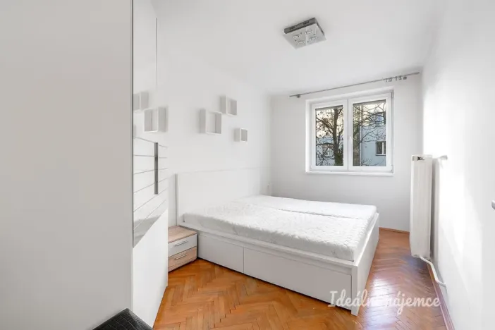 Pronájem bytu 2+1, Praha - Vršovice, Holandská, 55 m2