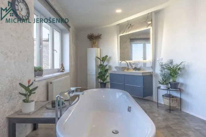 Prodej rodinného domu, Kostelec nad Černými lesy, Pražská, 361 m2