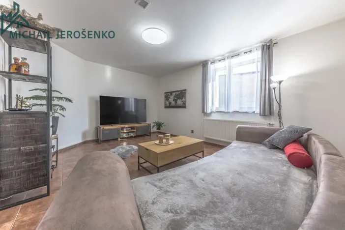 Prodej rodinného domu, Kostelec nad Černými lesy, Pražská, 361 m2