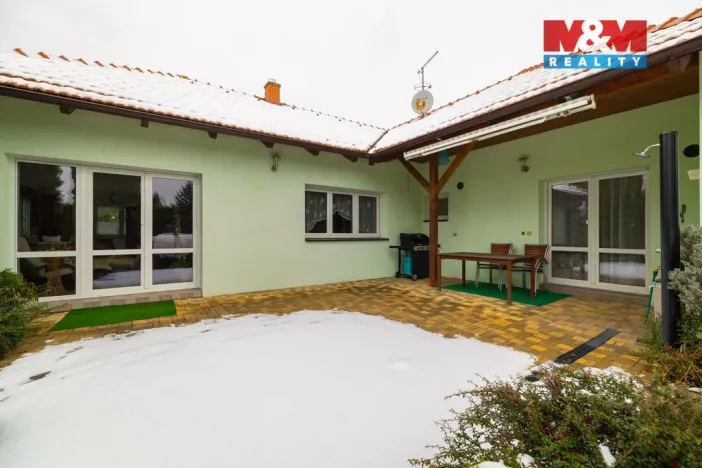 Prodej rodinného domu, Sadská, Karla Viky, 138 m2