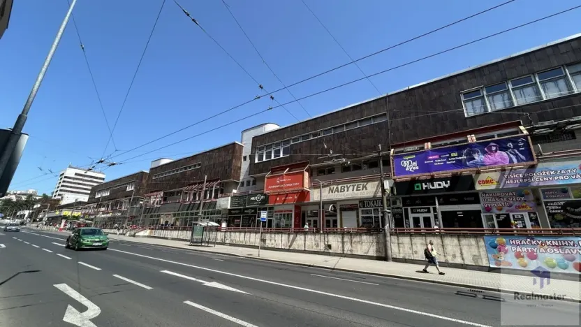 Pronájem obchodního prostoru, Ústí nad Labem - Ústí nad Labem-centrum, Masarykova, 452 m2