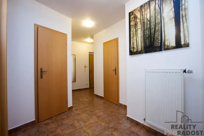 Pronájem bytu 2+kk, Praha, Benická, 80 m2