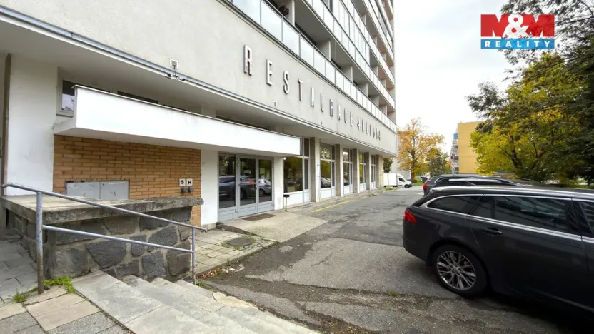 Prodej restaurace, Olomouc - Neředín, Politických vězňů, 730 m2