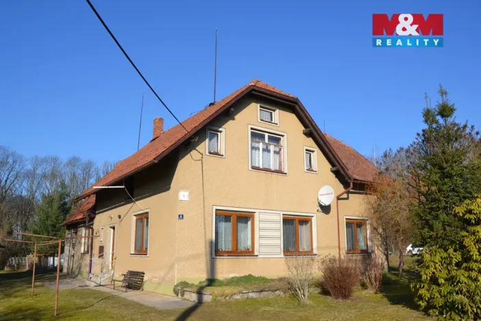 Prodej rodinného domu, Vestec, 349 m2