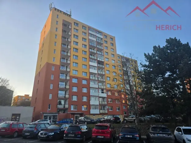 Prodej bytu 2+1, Chomutov, Holešická, 62 m2