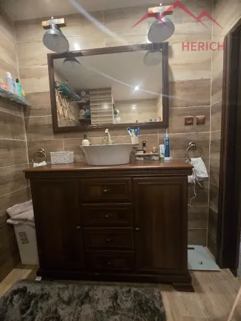 Prodej bytu 2+1, Chomutov, Holešická, 62 m2