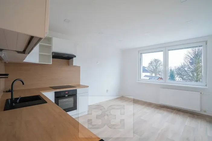 Pronájem bytu 2+kk, Liberec, 42 m2