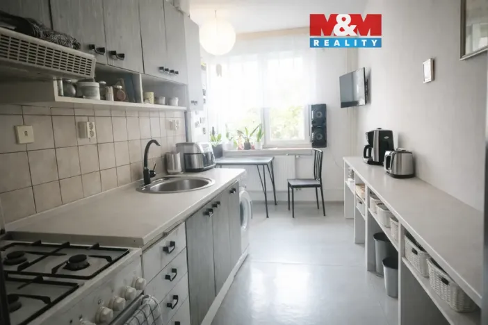 Pronájem bytu 1+1, Jirkov, Generála Svobody, 47 m2