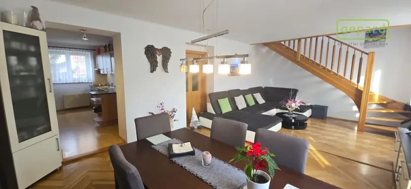 Prodej atypického bytu, České Budějovice - České Budějovice 3, Kněžskodvorská, 138 m2