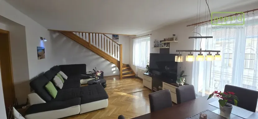 Prodej atypického bytu, České Budějovice - České Budějovice 3, Kněžskodvorská, 138 m2