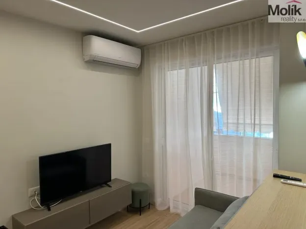 Prodej bytu 2+kk, Drač, 90 m2