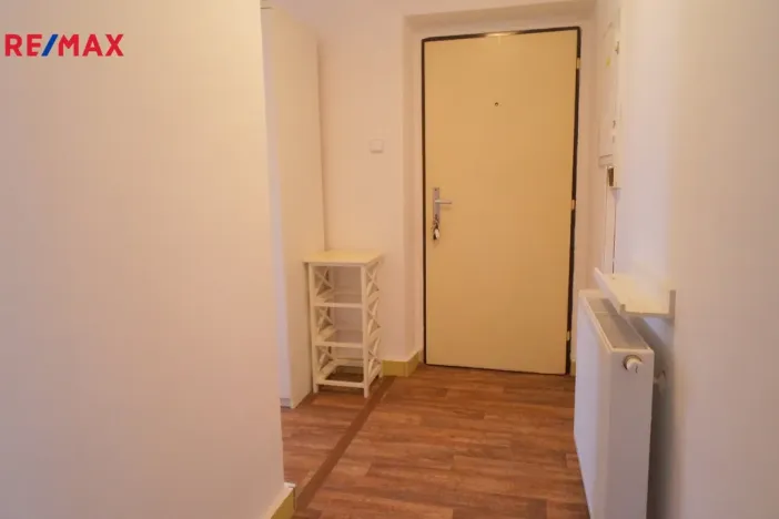 Pronájem bytu 2+1, Hradec Králové - Nový Hradec Králové, Moravská, 59 m2