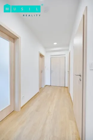 Pronájem bytu 2+kk, Olomouc - Slavonín, Topolová, 51 m2