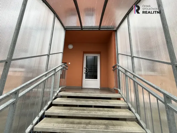 Prodej bytu 3+1, Hanušovice, Hlavní, 56 m2