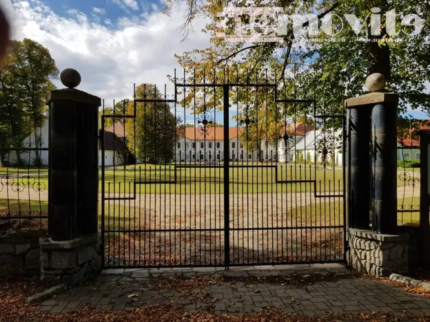 Prodej historického objektu, Hatín - Jemčina, 2500 m2