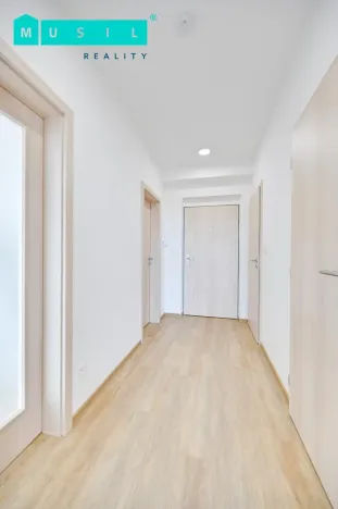 Pronájem bytu 2+kk, Olomouc - Slavonín, Topolová, 55 m2