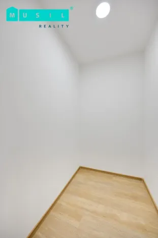 Pronájem bytu 2+kk, Olomouc - Slavonín, Topolová, 53 m2