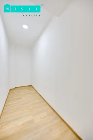 Pronájem bytu 2+kk, Olomouc - Slavonín, Topolová, 55 m2