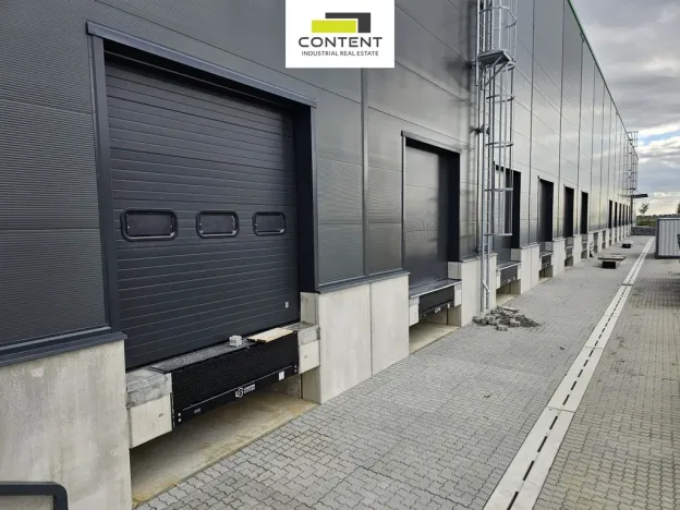 Pronájem výrobních prostor, Velká Bystřice, ČSA, 3500 m2