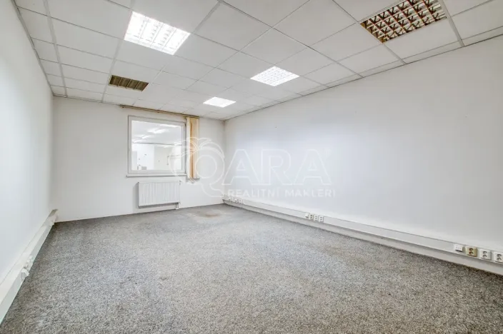 Prodej skladu, Bělotín, 1029 m2