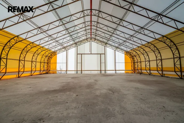 Pronájem skladu, Troubsko, U lednice, 3000 m2