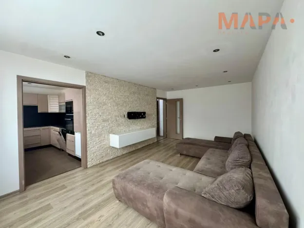 Pronájem bytu 3+1, Chomutov, 17. listopadu, 78 m2