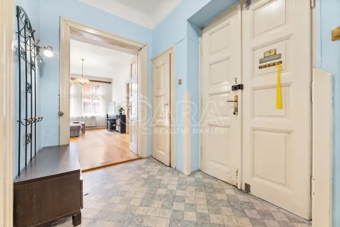 Prodej bytu 3+1, Praha - Nové Město, Podskalská, 94 m2