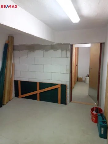 Pronájem skladu, Praha - Podolí, Podolská, 13 m2