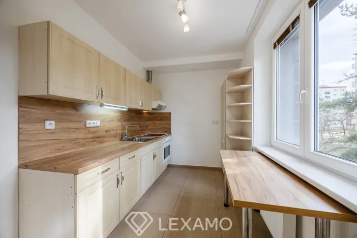 Pronájem bytu 2+1, Znojmo, Bolzanova, 55 m2