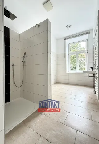 Pronájem bytu 3+1, České Budějovice, Hradební, 90 m2