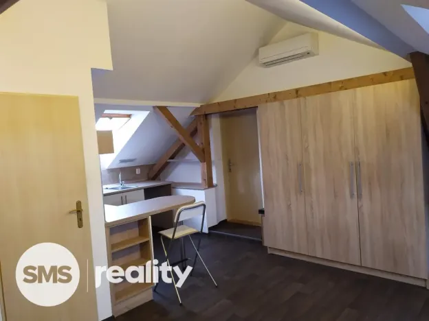 Pronájem bytu 1+kk, Ostrava, Dvouletky, 36 m2