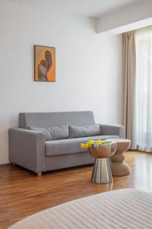 Pronájem bytu 1+kk, Praha - Košíře, Holečkova, 30 m2