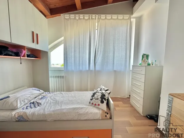 Prodej bytu 4+kk, Città Sant'Angelo,Itálie, 113 m2