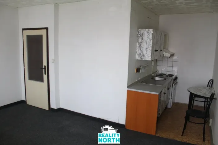 Pronájem bytu 1+kk, Chlumec, Vyklická, 33 m2