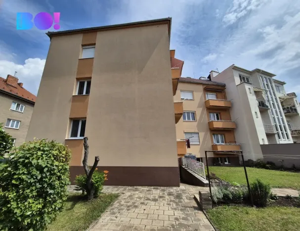 Pronájem bytu 2+1, Prostějov, nám. Spojenců, 64 m2
