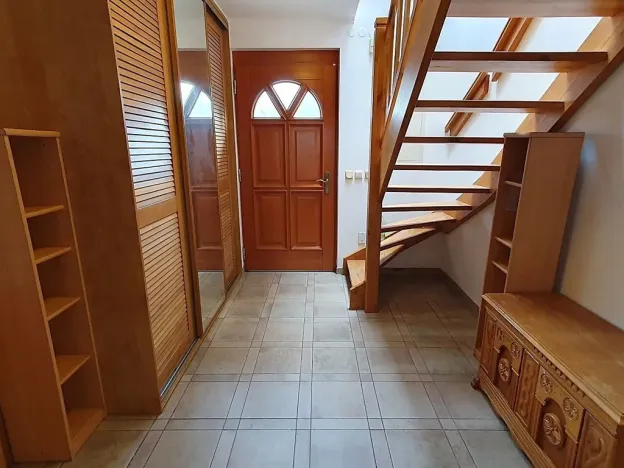 Prodej rodinného domu, Kunice, Járy Cimrmana, 252 m2