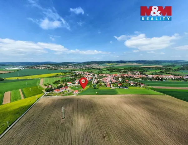 Prodej pozemku pro bydlení, Malhostovice, 901 m2