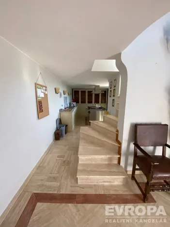 Pronájem vily, Corsanico, Itálie, Via di Casesi, 200 m2