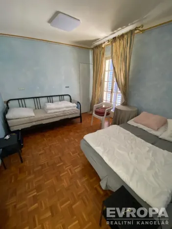 Pronájem vily, Corsanico, Itálie, Via di Casesi, 200 m2